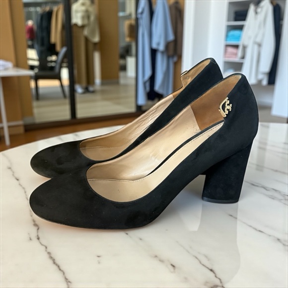 Tory Burch Black Suede Block Heel Pumps Elizabeth Size 10.5M Classic Round Toe - Picture 2 of 4